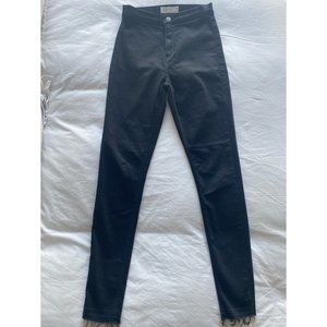 TOPSHOP Joni jeans in pure black (Size: W28” L32”)